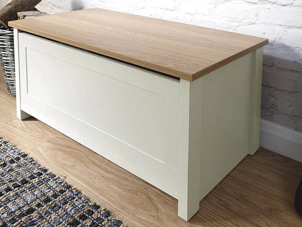 GFW GFW Lancaster Cream and Oak Blanket Box