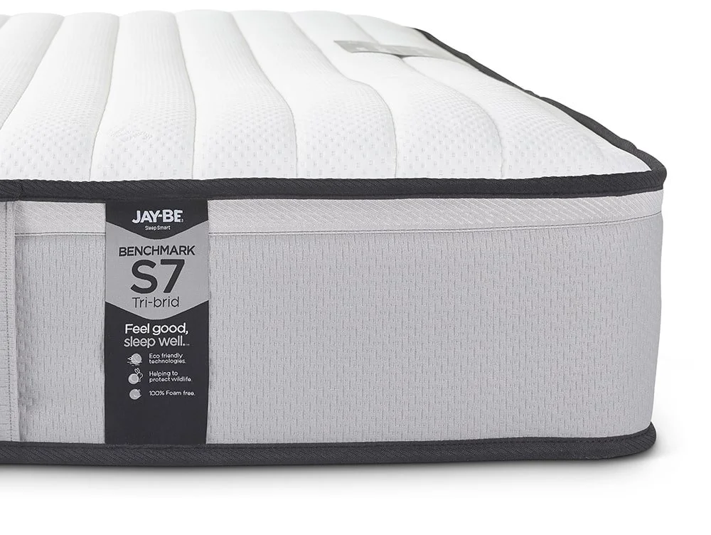 Jay-Be Jay-Be Benchmark S7 4ft Small Double Tri-brid Eco-Friendly Mattress in a Box