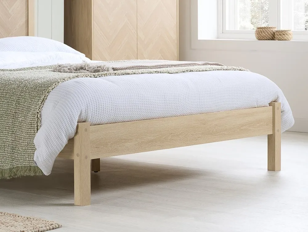 Birlea Furniture & Beds Birlea Herringford 4ft6 Double Light Oak Wooden Bed Frame