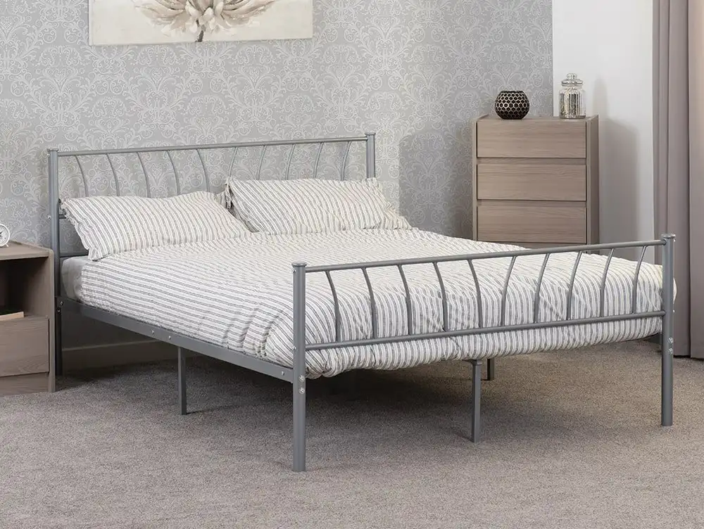 Seconique Seconique Harlow 4ft6 Double Silver Metal Bed Frame