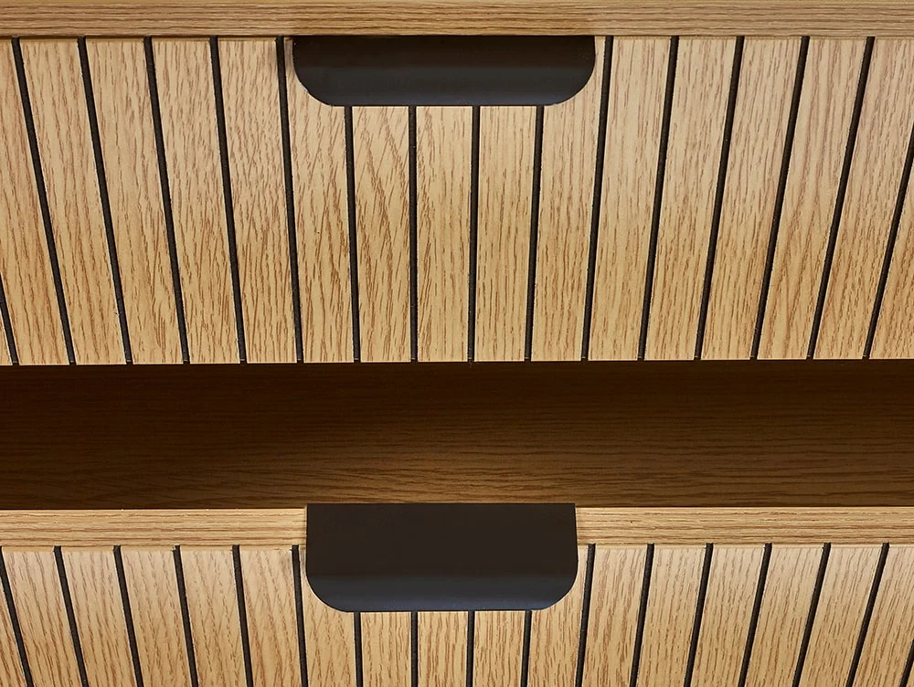 Julian Bowen Julian Bowen Sia Oak 6 Drawer Chest of Drawers