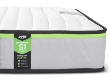 Jay-Be Jay-Be Benchmark S1 4ft Small Double Comfort Eco-Friendly Mattress in a Box